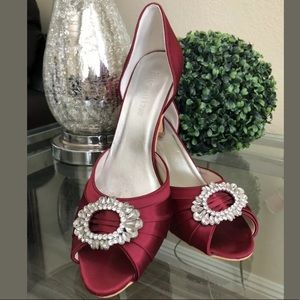 ElegantPark satin pumps